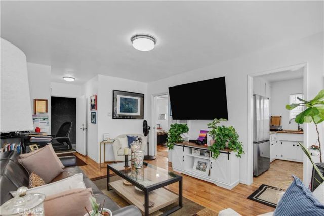 231 Junipero 1, Long Beach, CA 90803