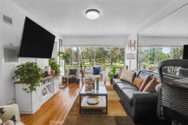 231 Junipero 1, Long Beach, CA 90803