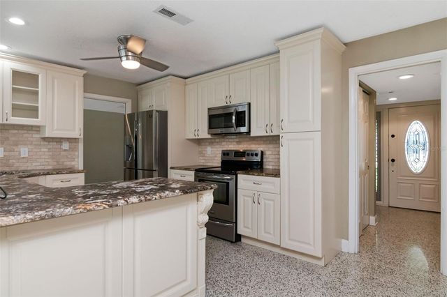 1801 OAK PARK DRIVE N, Clearwater, FL 33764