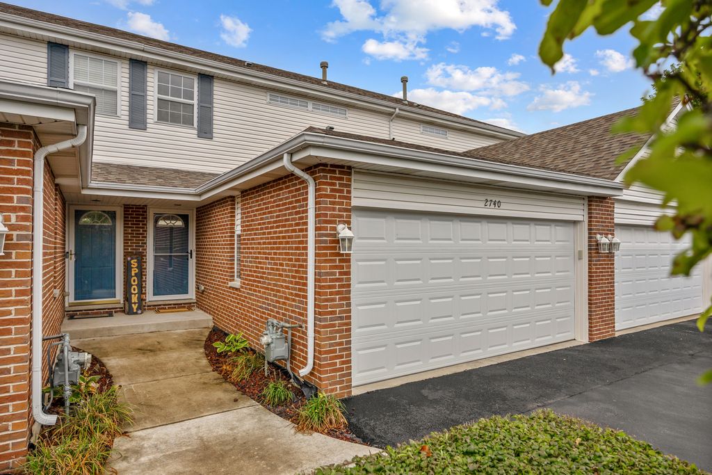 2740 Foxwood Drive 2740, New Lenox, IL 60451 — exterior