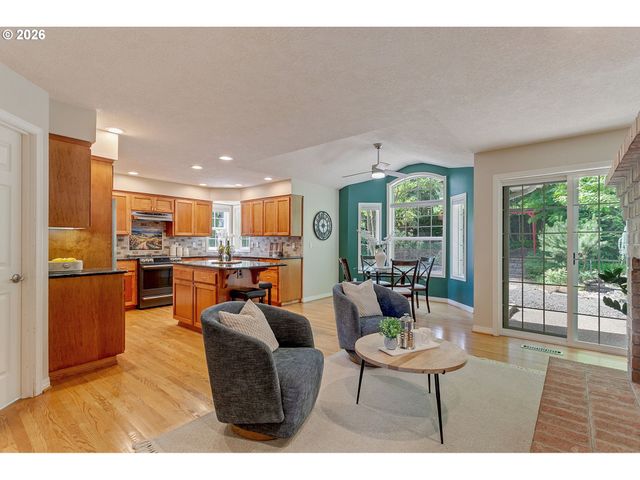 3863 SAINT ANDREWS Loop S, Salem, OR 97302