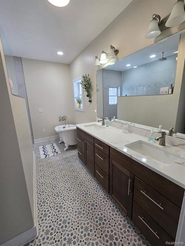 3316 Haynes Road, Leslie, MI 49251