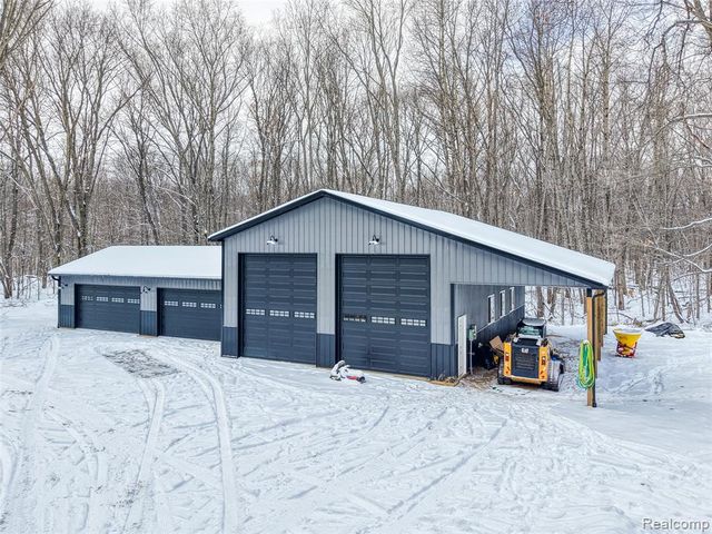 3316 Haynes Road, Leslie, MI 49251