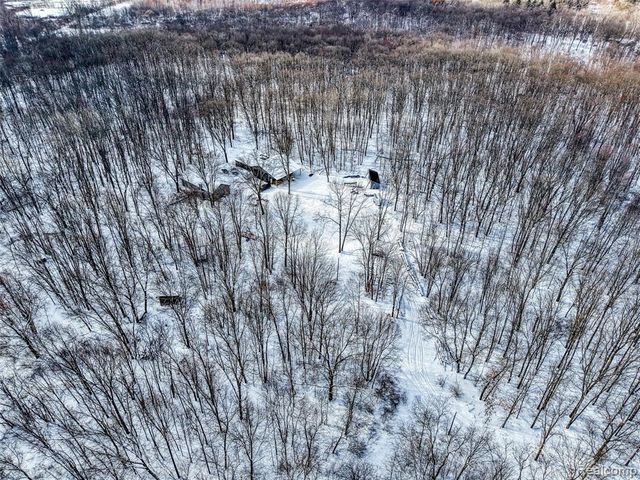 3316 Haynes Road, Leslie, MI 49251