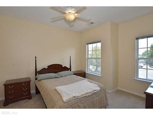 2341 Wessington DR, Virginia Beach, VA 23454