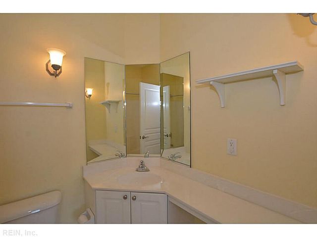 2341 Wessington DR, Virginia Beach, VA 23454