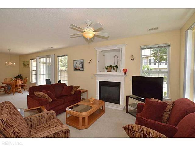 2341 Wessington DR, Virginia Beach, VA 23454