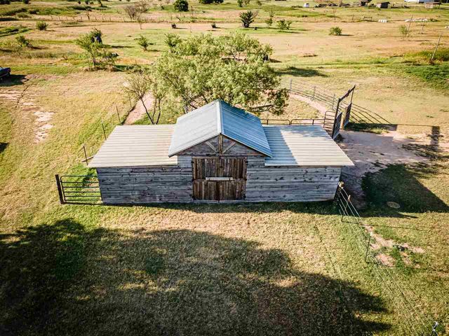 7156 SE Bishop Rd, Lawton, OK 73501