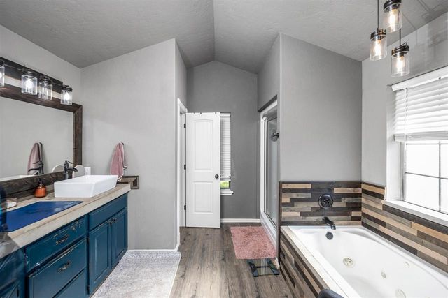 7156 SE Bishop Rd, Lawton, OK 73501