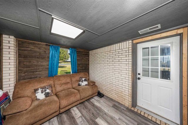 7156 SE Bishop Rd, Lawton, OK 73501