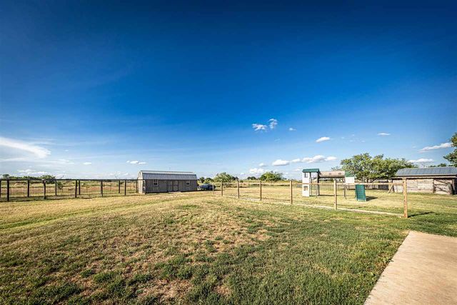 7156 SE Bishop Rd, Lawton, OK 73501