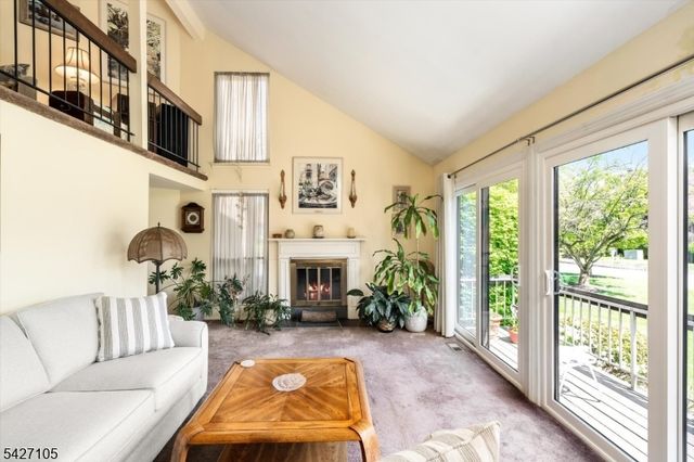 118 Bluebird Dr 3B, Hillsborough Twp., NJ 08844