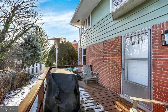 51 BURD DR, Camp Hill, PA 17011