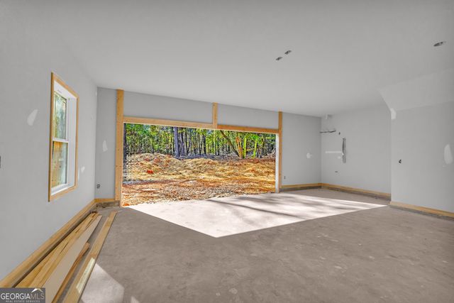 168 Old Milltown Road, Hartwell, GA 30643