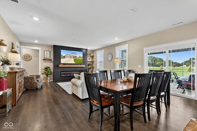 2282 Oakmont Drive, Plainfield, IN 46168
