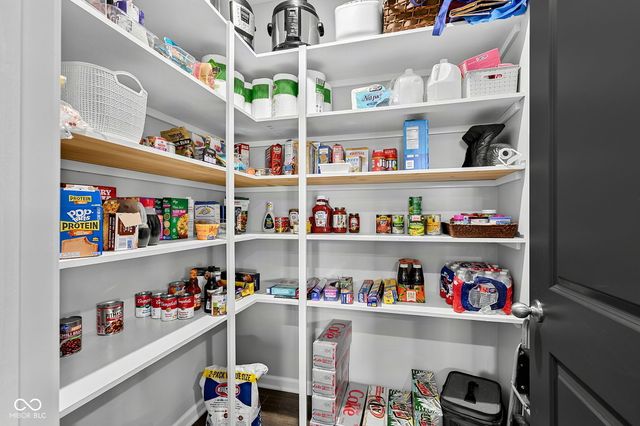2282 Oakmont Drive, Plainfield, IN 46168