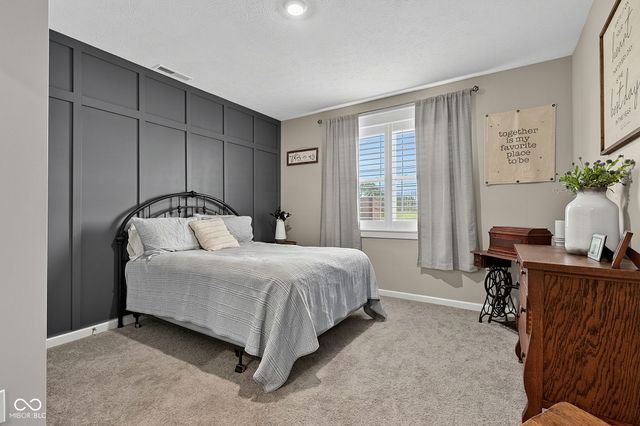 2282 Oakmont Drive, Plainfield, IN 46168