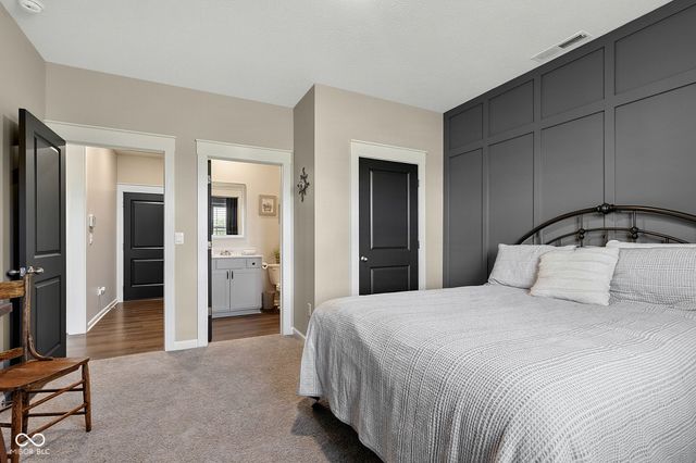 2282 Oakmont Drive, Plainfield, IN 46168
