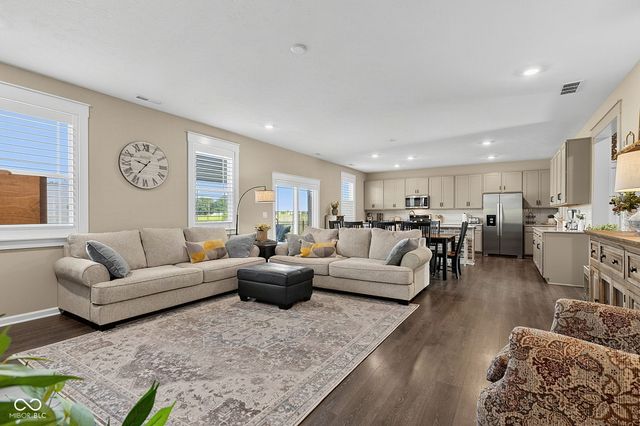 2282 Oakmont Drive, Plainfield, IN 46168