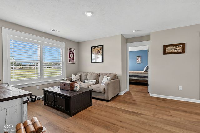 2282 Oakmont Drive, Plainfield, IN 46168