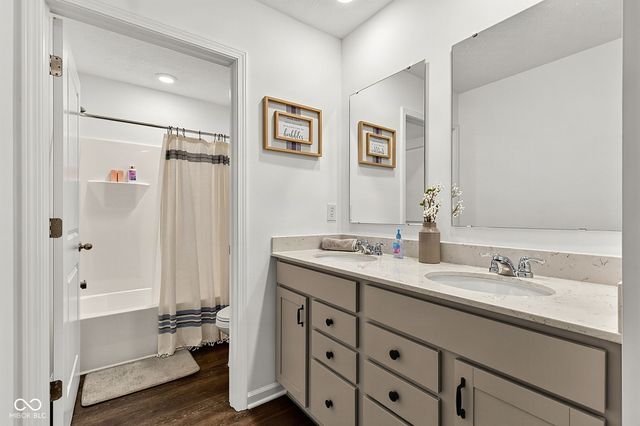 2282 Oakmont Drive, Plainfield, IN 46168
