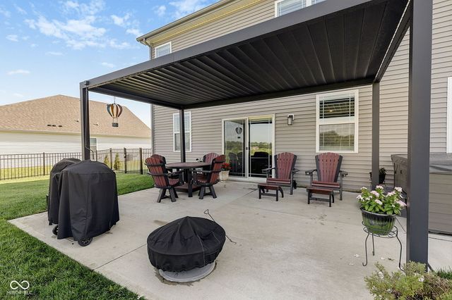 2282 Oakmont Drive, Plainfield, IN 46168