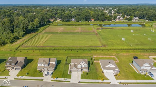 2282 Oakmont Drive, Plainfield, IN 46168