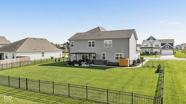 2282 Oakmont Drive, Plainfield, IN 46168