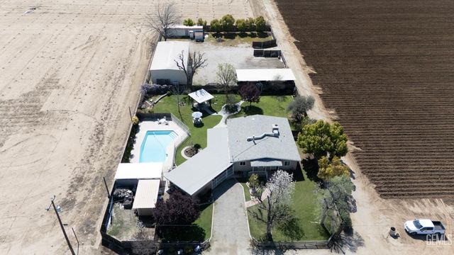 10115 Stenderup Avenue, Bakersfield, CA 93307