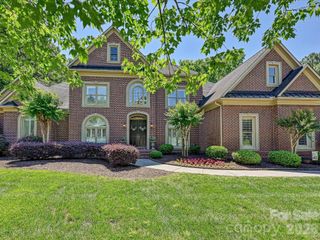17146 Harcombe Drive, Charlotte, NC 28277