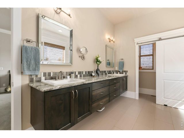 2124 Scenic Estates Dr, Fort Collins, CO 80524