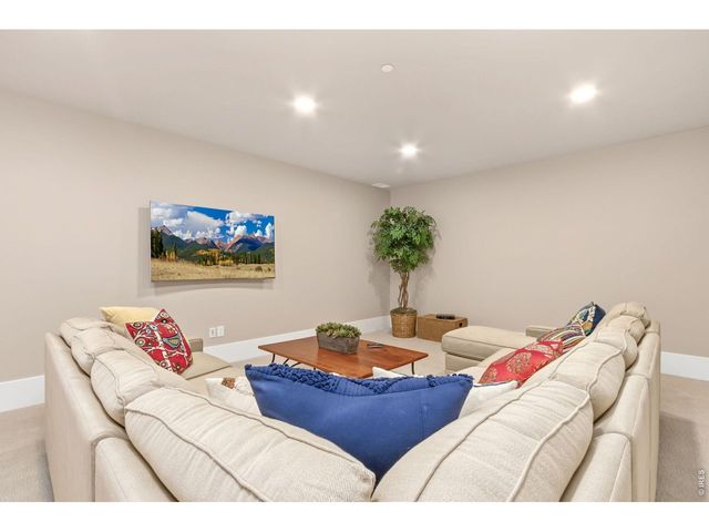 2124 Scenic Estates Dr, Fort Collins, CO 80524