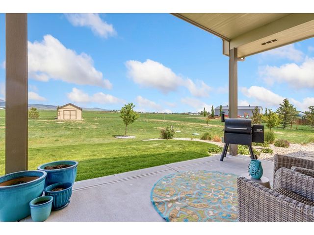 2124 Scenic Estates Dr, Fort Collins, CO 80524