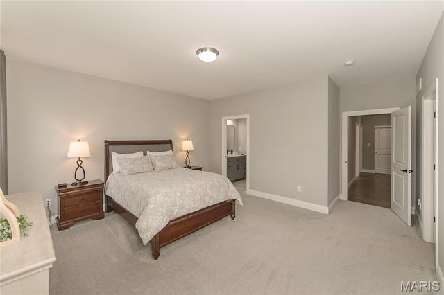 107 Royal Inverness Parkway, O'fallon, MO 63368