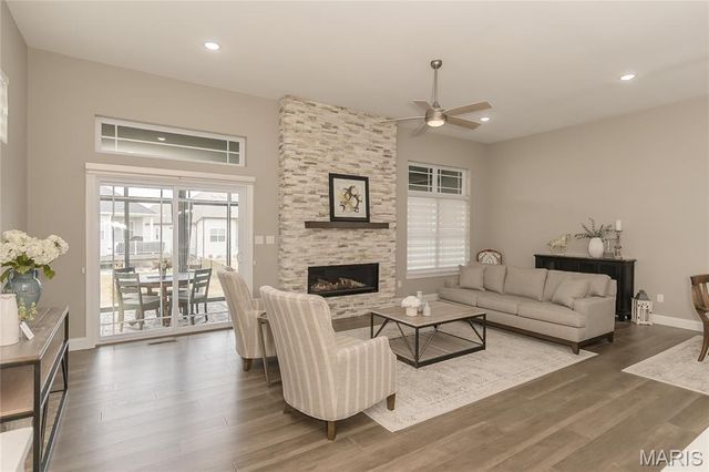 107 Royal Inverness Parkway, O'fallon, MO 63368