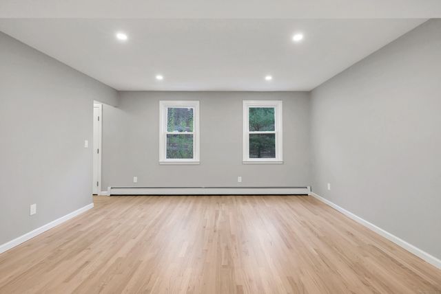 19 Good Hill Road, Oxford, CT 06478