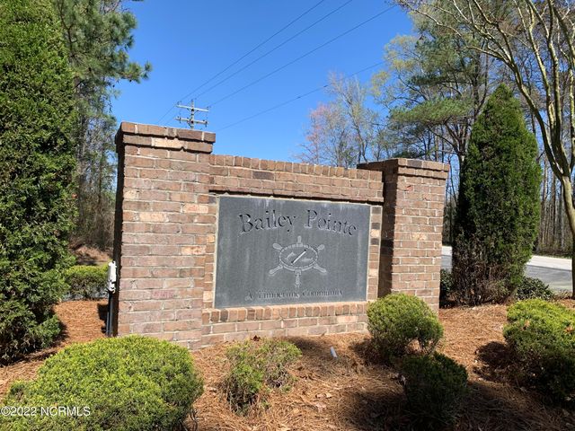 1 Channel Marker Court, Belhaven, NC 27810
