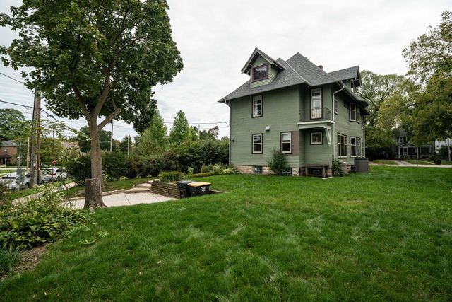 7332 Harwood AVENUE, Milwaukee, WI 53213