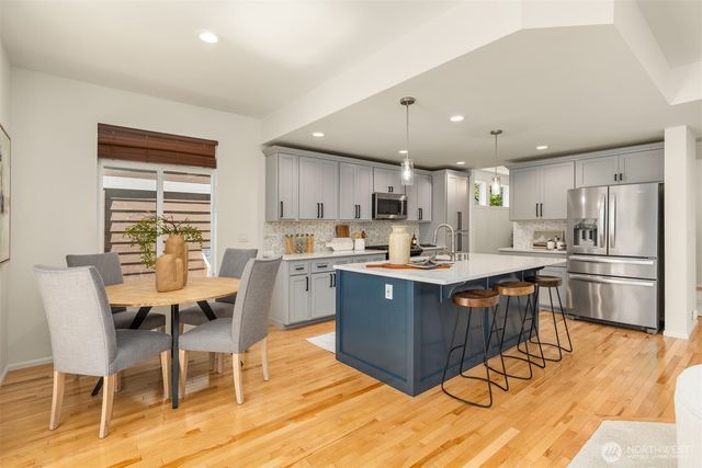 3193 NE Marquette Way, Issaquah, WA 98029