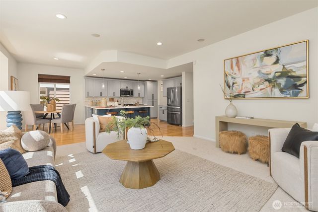 3193 NE Marquette Way, Issaquah, WA 98029