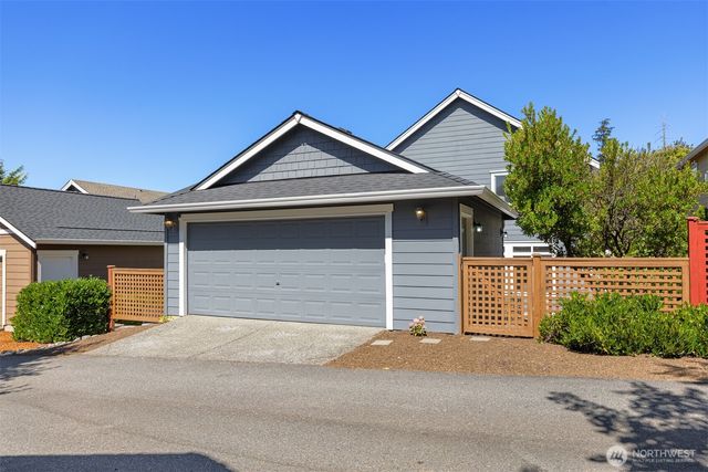 3193 NE Marquette Way, Issaquah, WA 98029