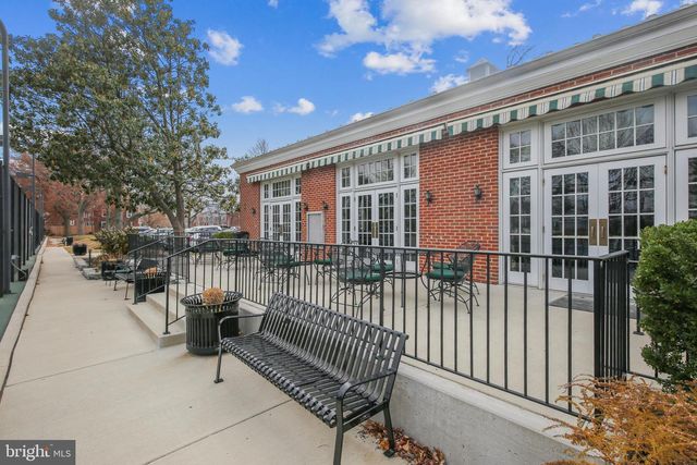 4908 29TH RD S, Arlington, VA 22206