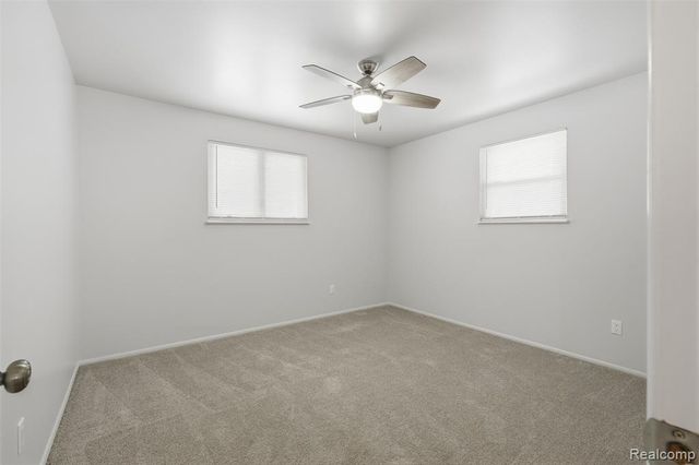 34044 Blackfoot Street, Westland, MI 48185