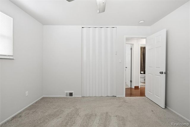 34044 Blackfoot Street, Westland, MI 48185