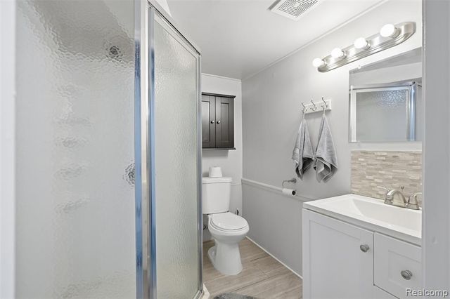 34044 Blackfoot Street, Westland, MI 48185