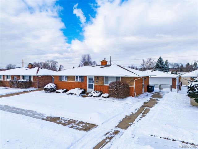 34044 Blackfoot Street, Westland, MI 48185