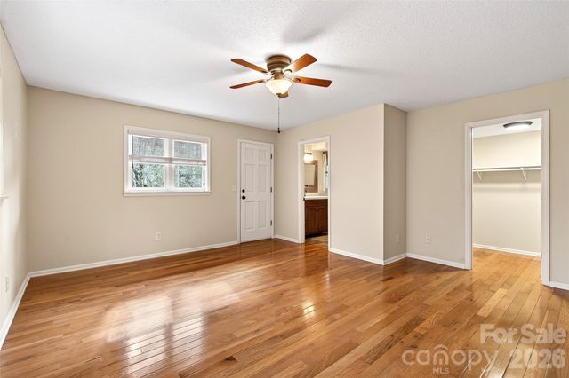 72 Country Club Woods Drive, Spruce Pine, NC 28777