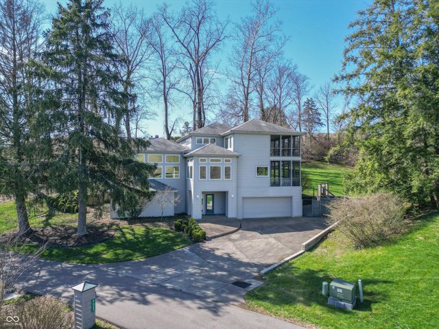 9622 W Shore Drive, Columbus, IN 47201