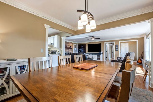 401 Brookridge Dr, Gallatin, TN 37066