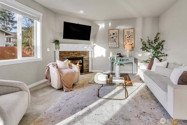 13826 39th Place W, Lynnwood, WA 98087